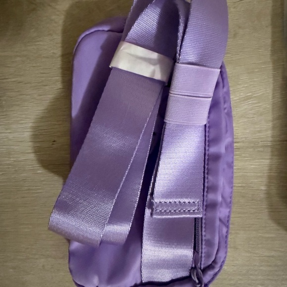 Lululemon Lavender Belt Bag - Picture 7 of 7